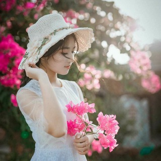 Worldwide friends group image